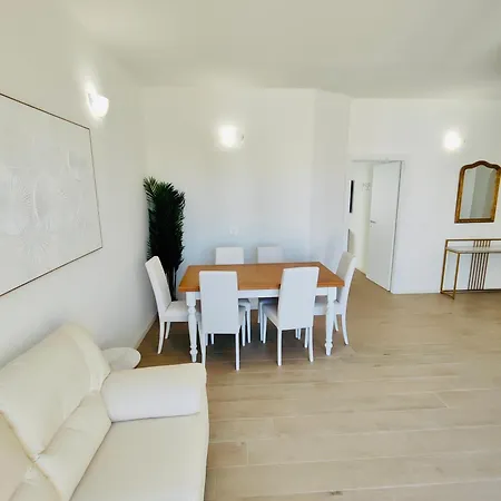 Apartment Attico Da Vinci Luxury Penthouse *